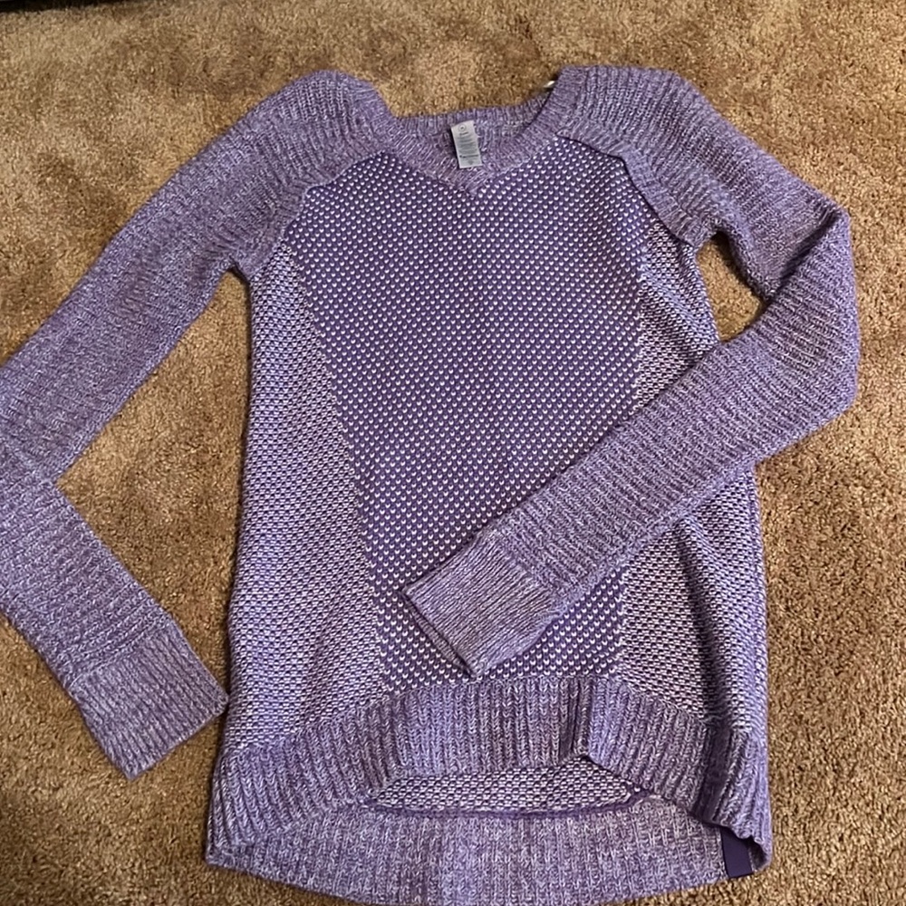 Ivivva purple long sleeve workout sweater